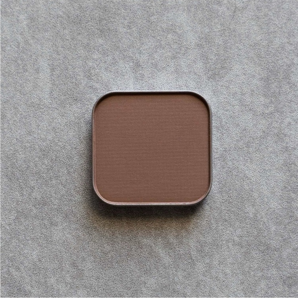 Seint: eyeshadow in OAK - Picture 3 of 3